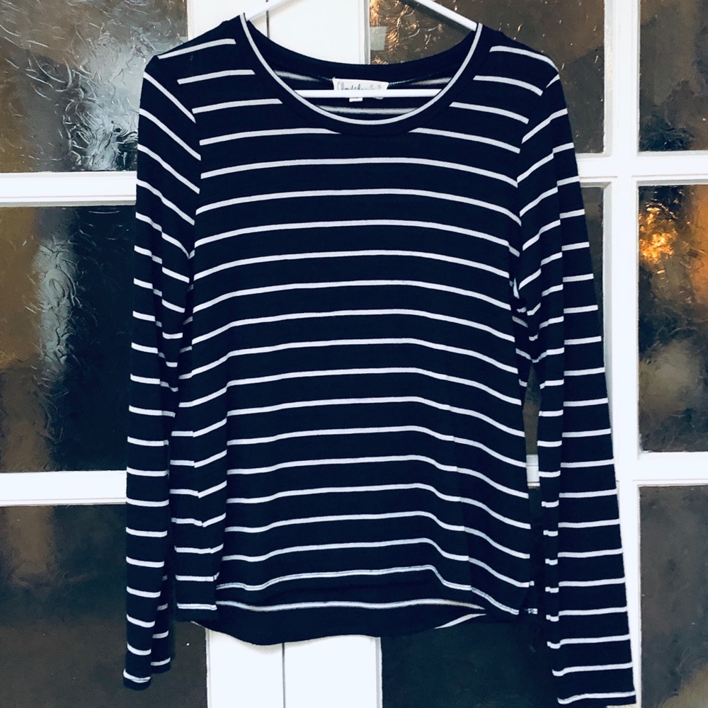 Cloud chaser top